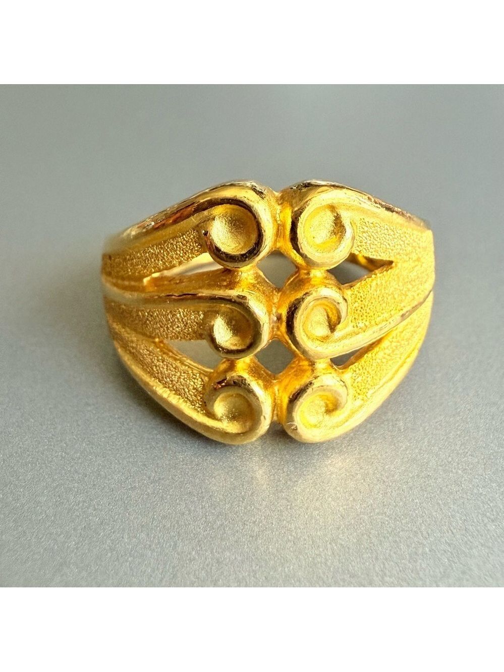 Pure 24k 999 Gold Diamond Cut Textured Swirl Ring With Appraisal